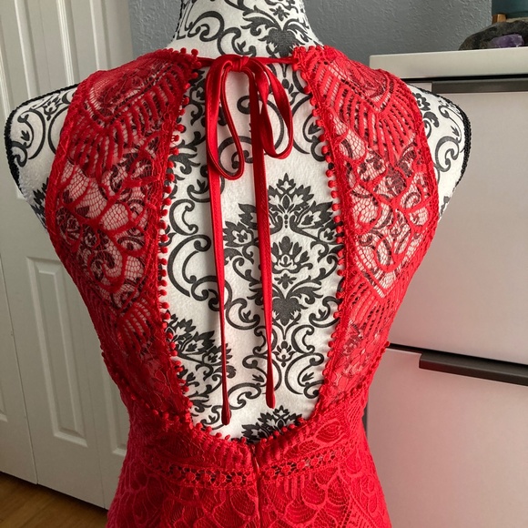 LUSH Women's Red Crochet Lace Dress Cutout Tie Back Medium - Picture 5 of 12